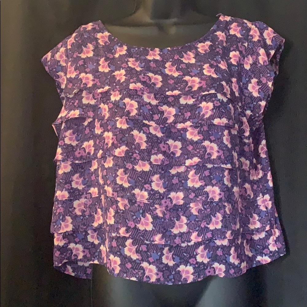 Floral print blouse🌸